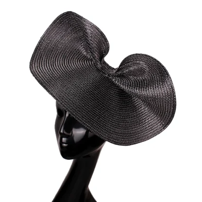 Irregular Disc Fascinator with Shiny Finish - Image 8